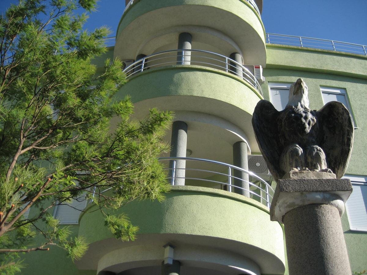 Guest House Vila Mimoza Улцинь Экстерьер фото